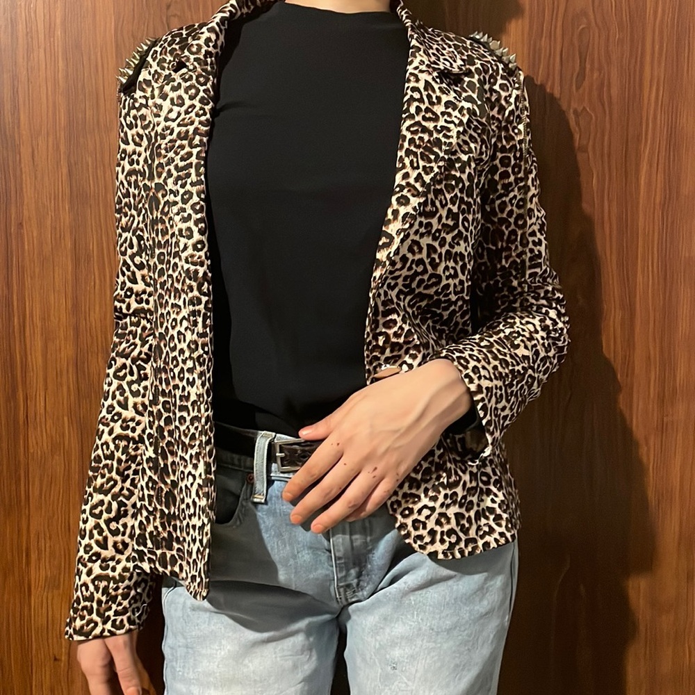 Solid Leopard Blazer, Spike Shoulder